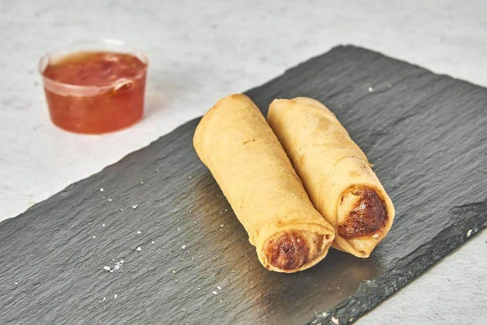 product-image-F1. Hjemmelaget vårruller (2 stk)