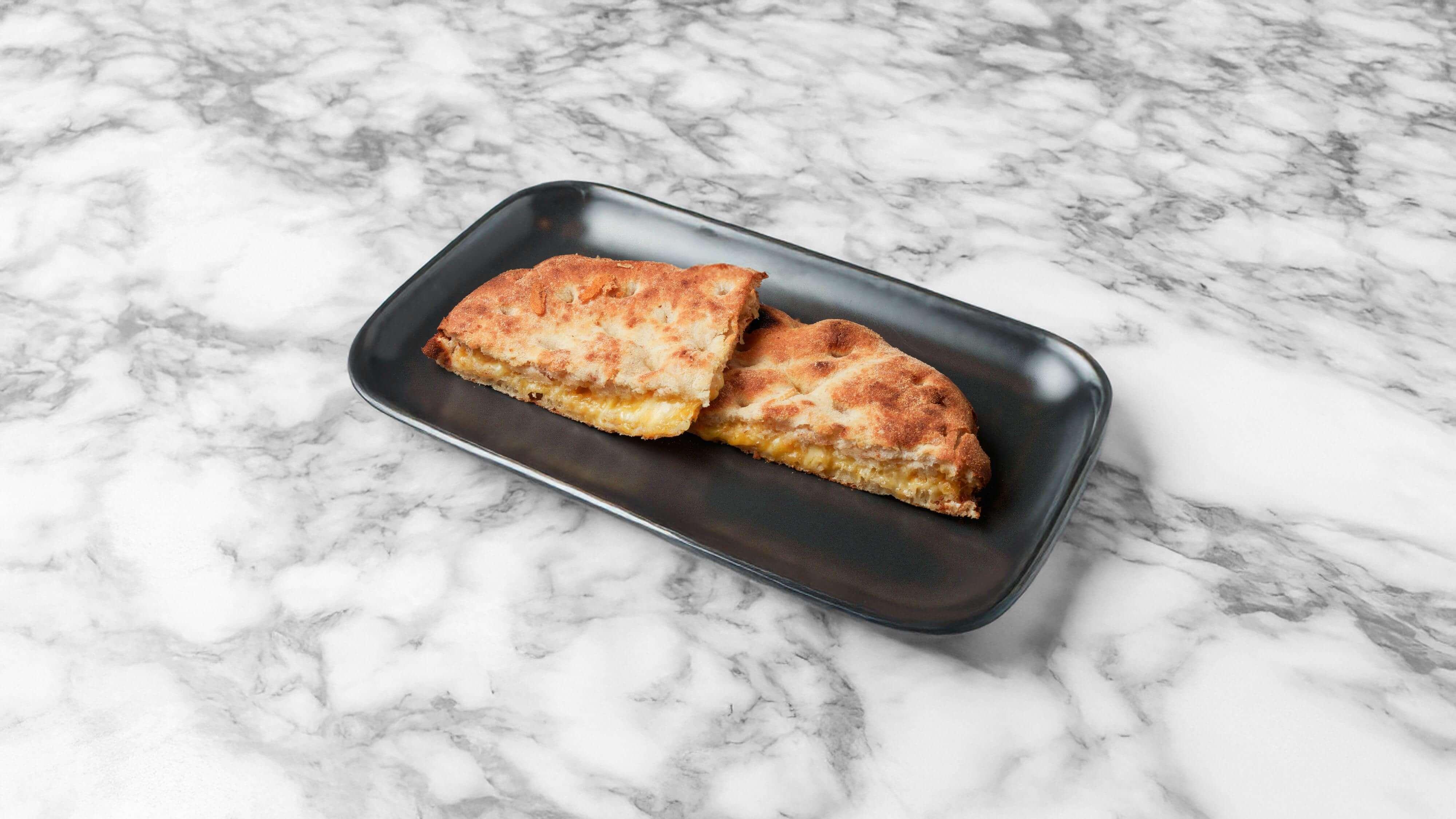 product-image-Cheesy Hvitløkspinsa