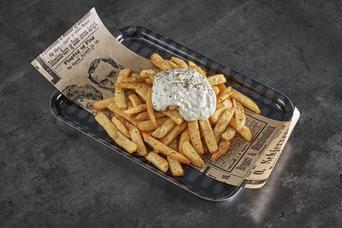 product-image-Pommes Frites m/ Fetaostsaus & Oregano