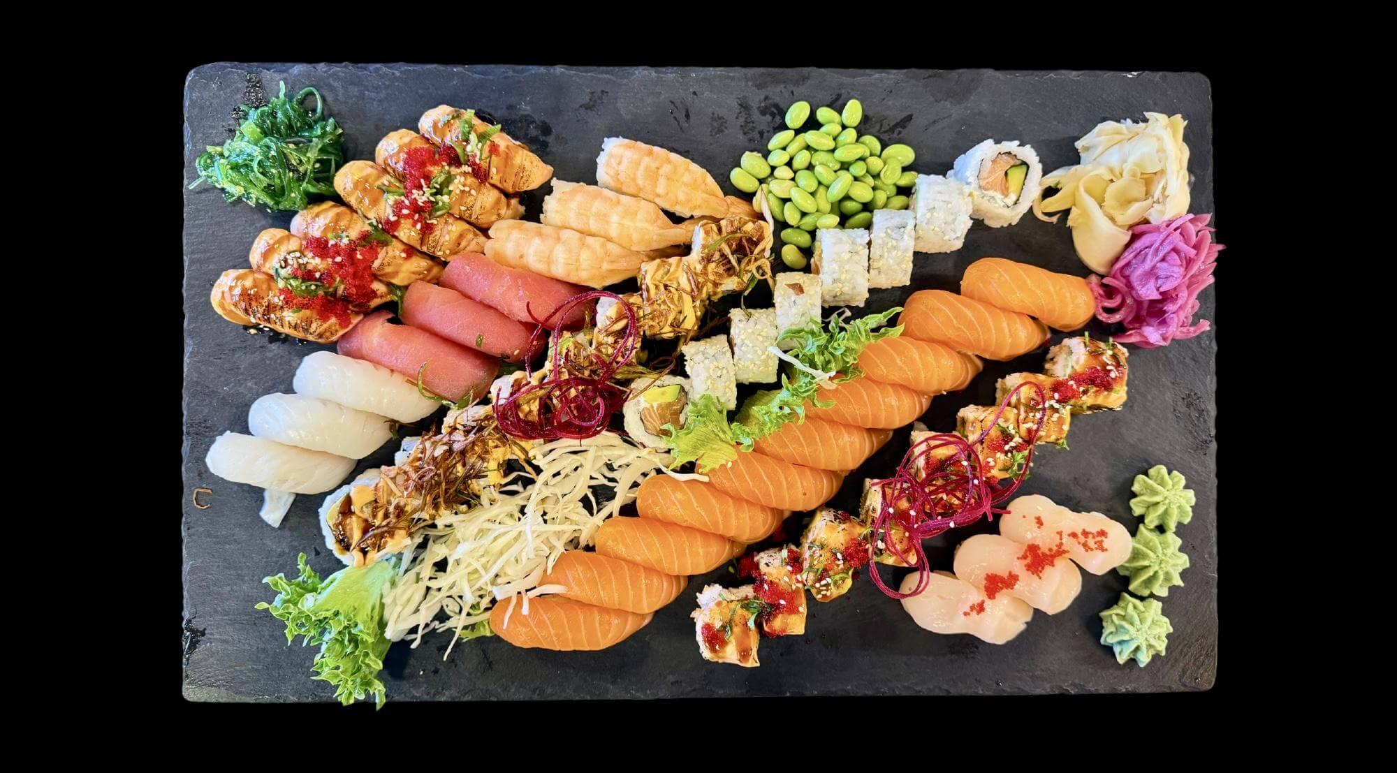 product-image-10. SPESIAL Sushi, 52 Biter