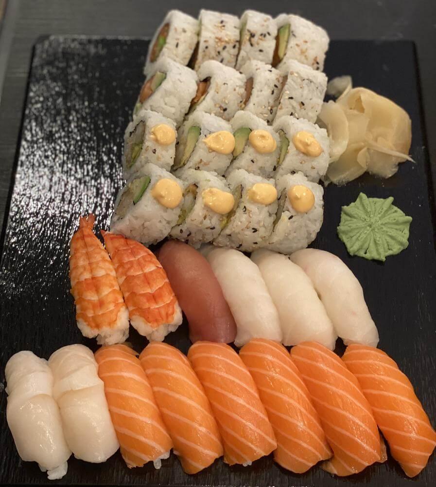 product-image-NR.104: Nigiri & maki 30 biter