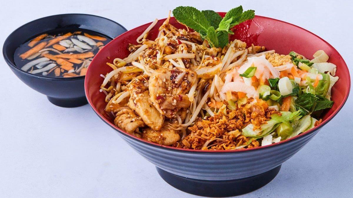 product-image-16. Bún Gà Xào Mè