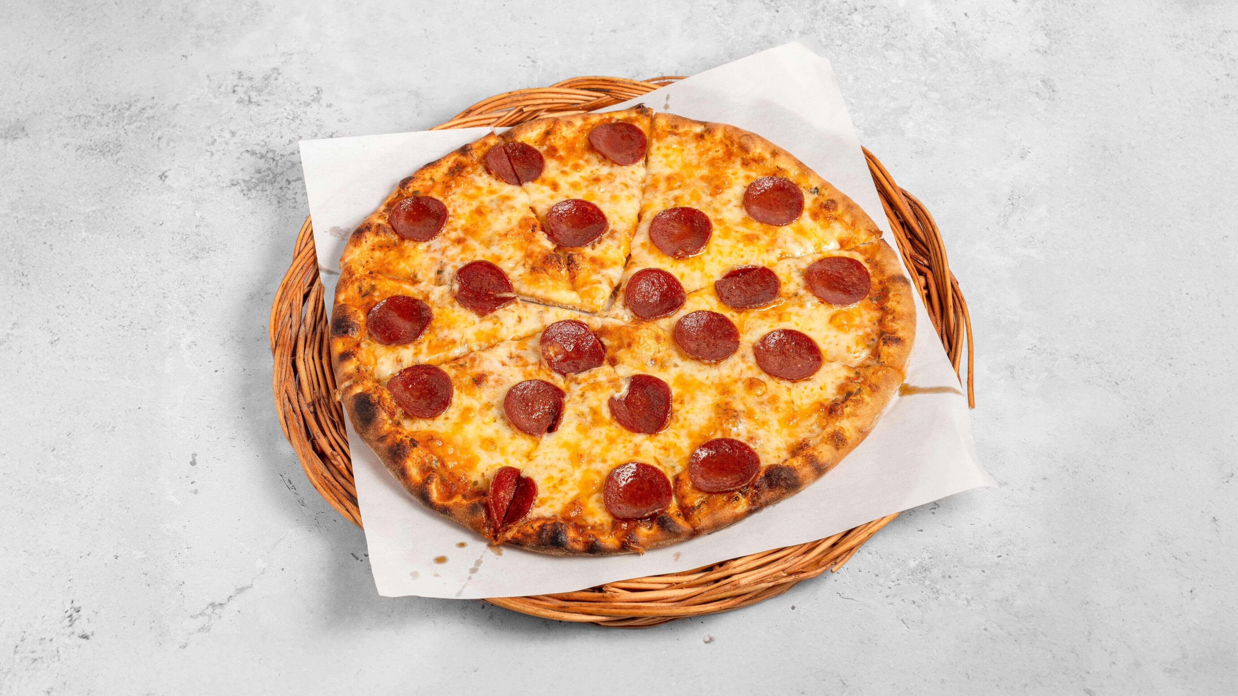product-image-03. Pepperoni Medium