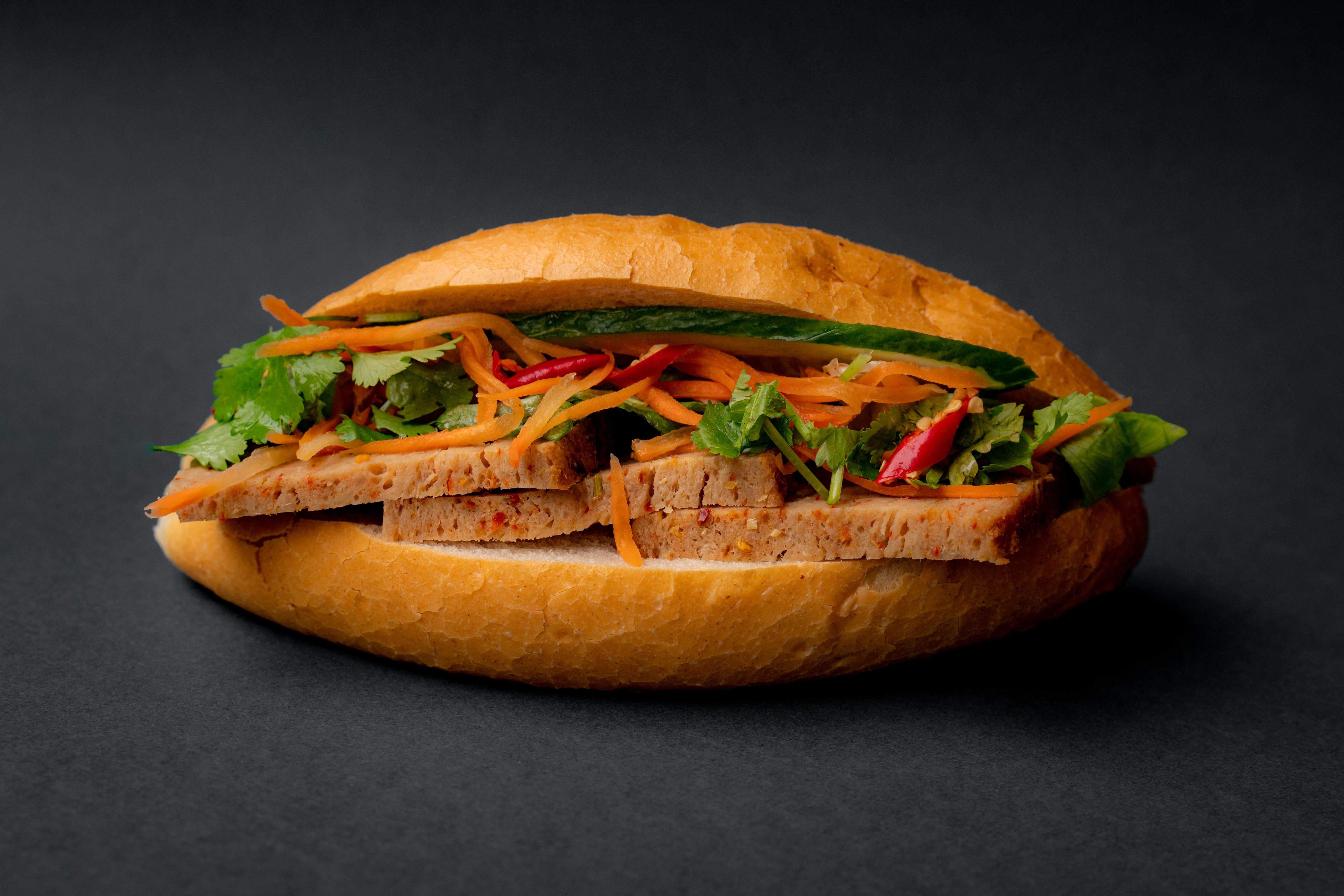 product-image-02. BanhMi opLa