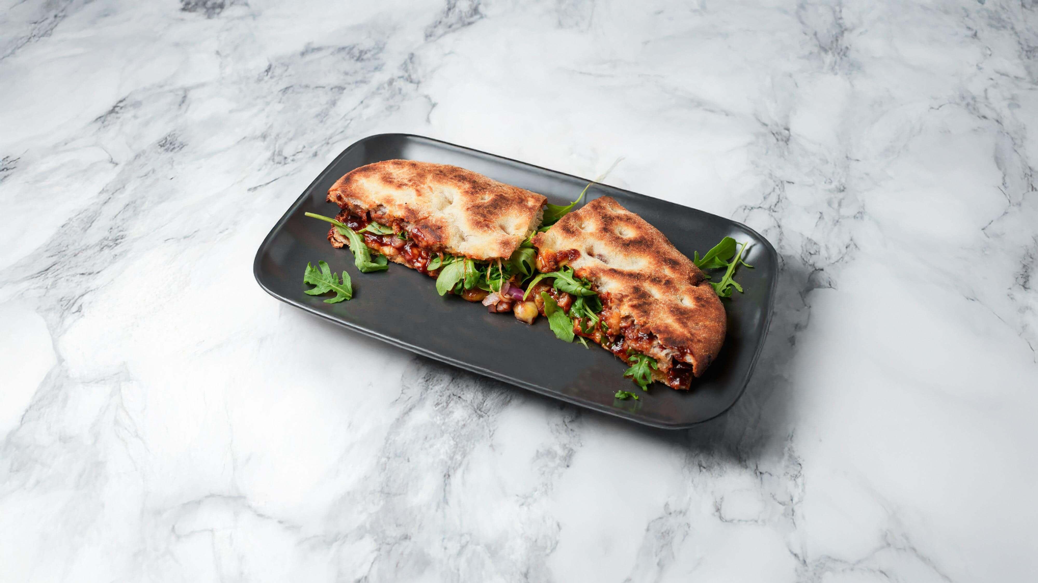 product-image-Uno Sandwich - BBQ Salsiccia