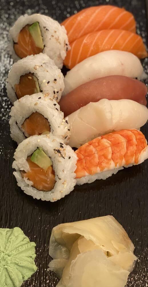 product-image-NR.101: Nigiri & maki 10 biter