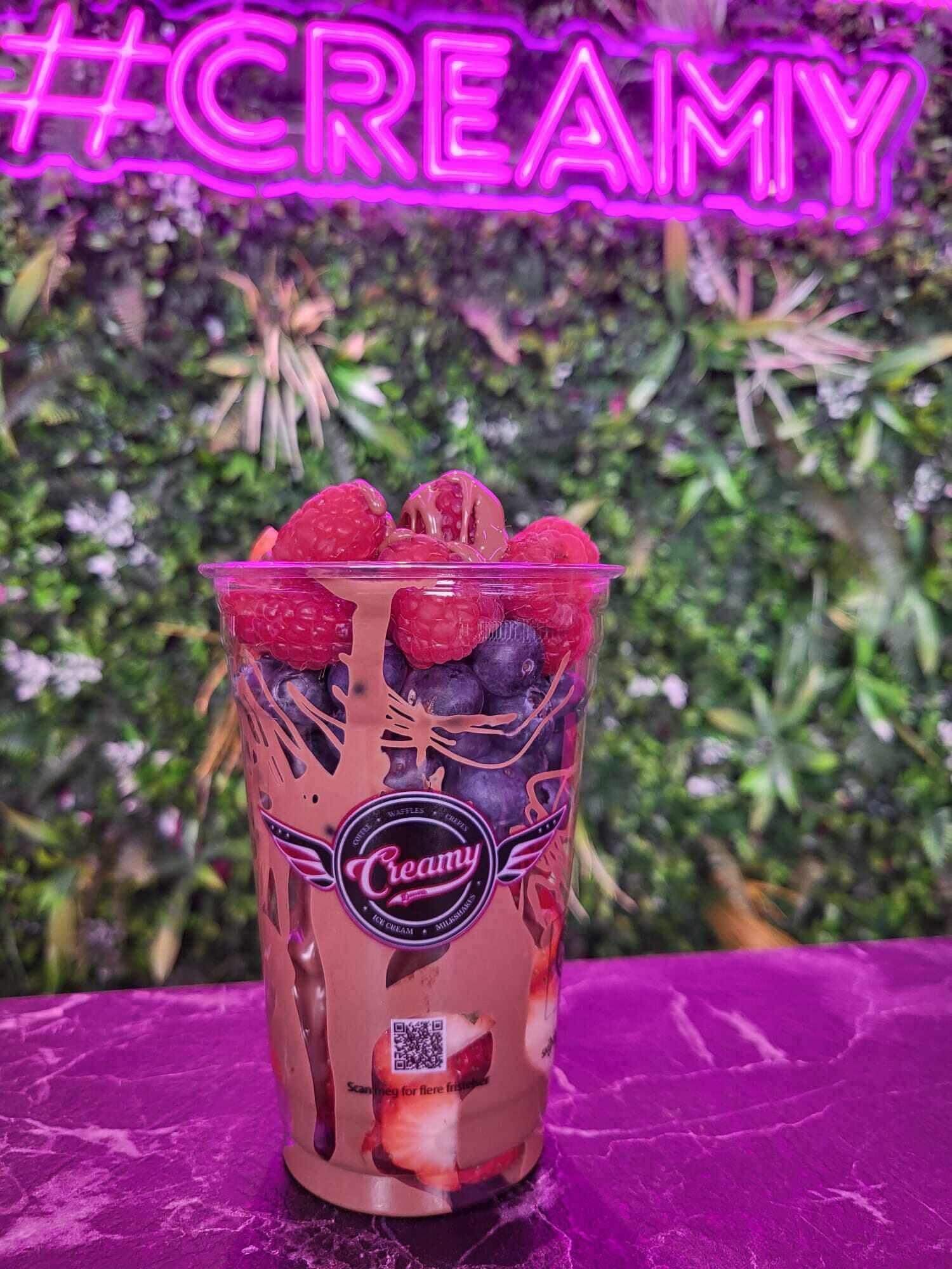 product-image-Berry Chocolate cup