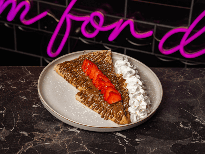 product-image-Chocolate & Fresh Strawberry Crepe​