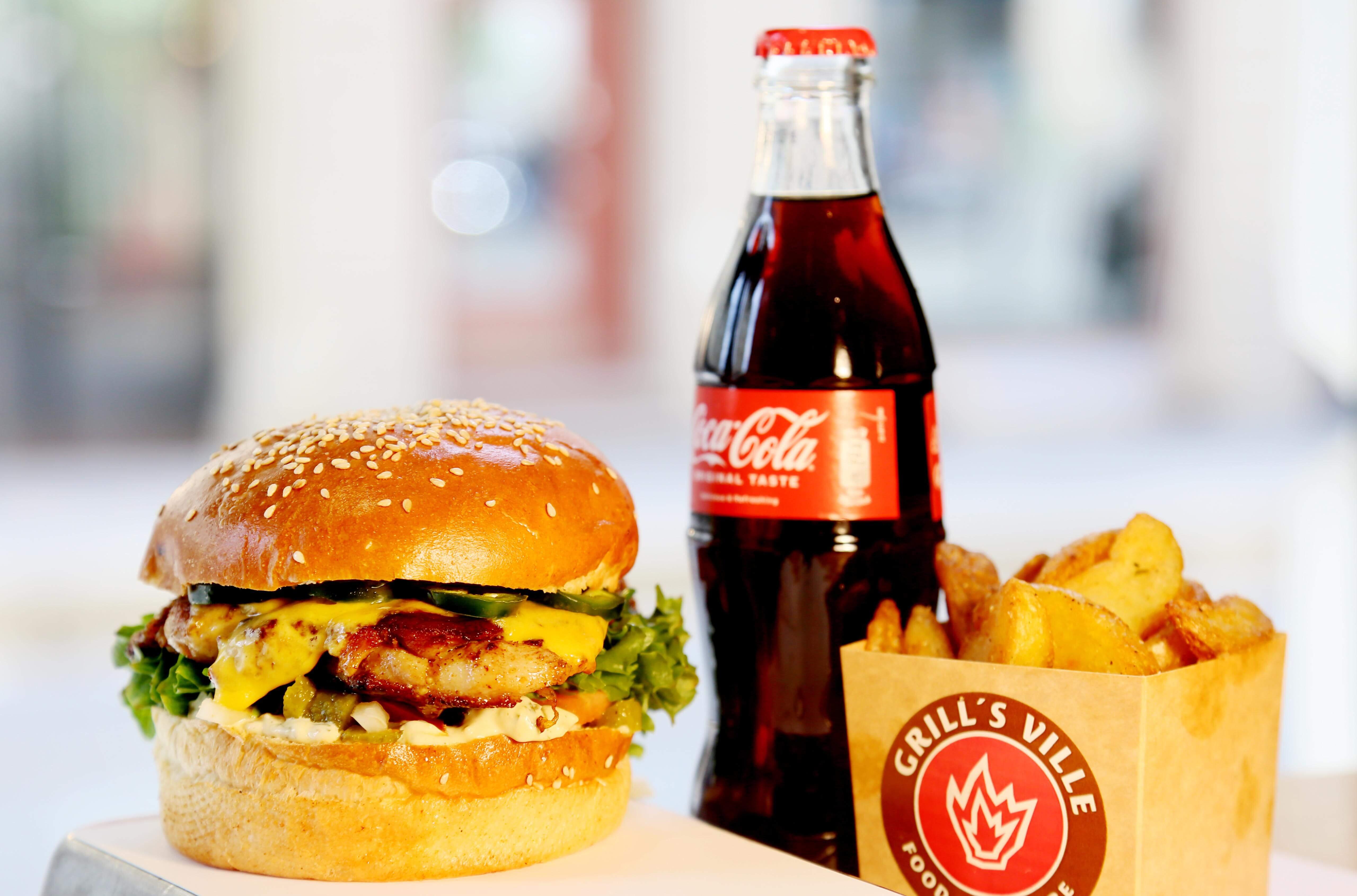 product-image-Classic Chicken, Fries & Soda