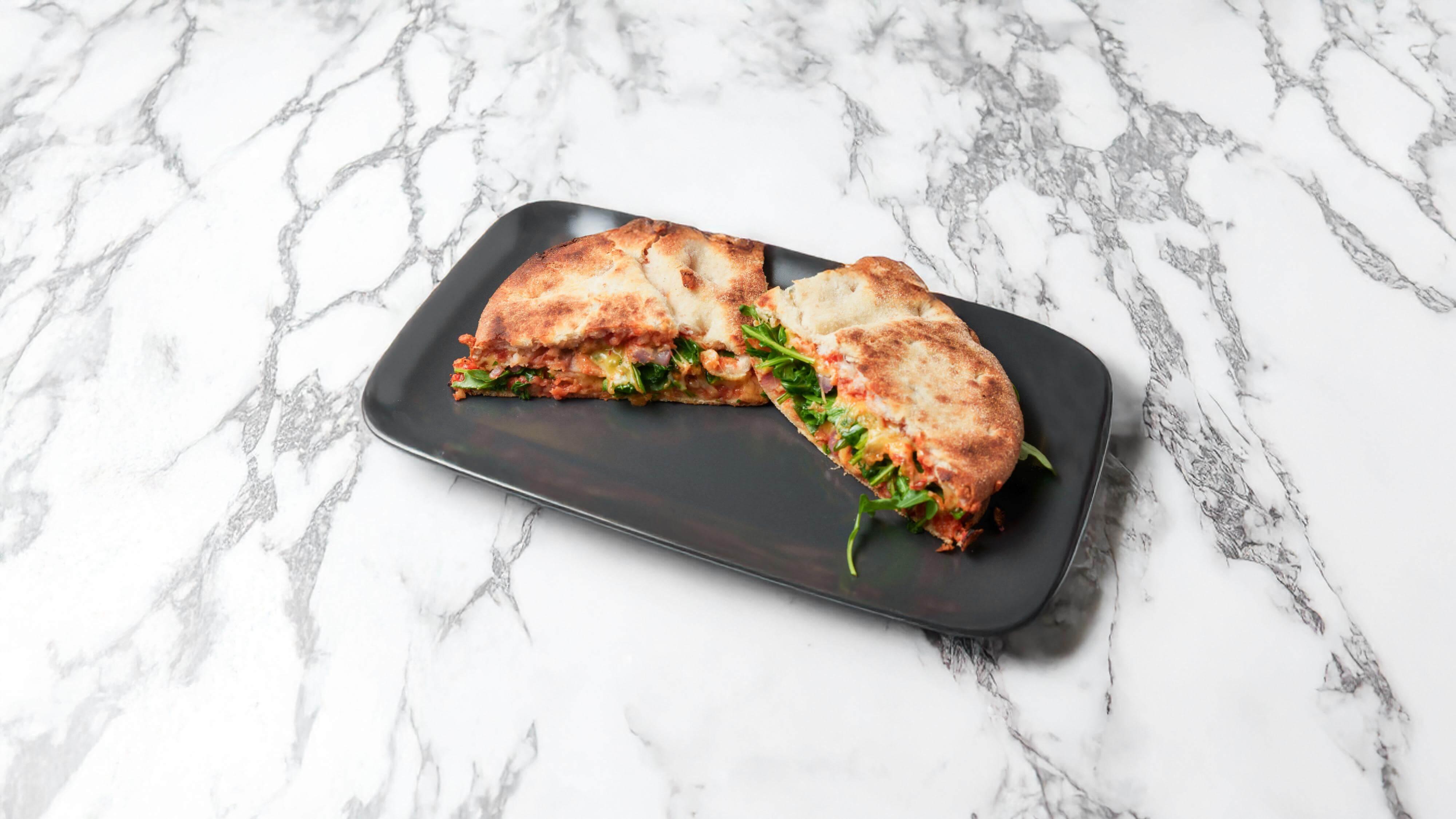 product-image-Uno Sandwich - Cheddar Chicken