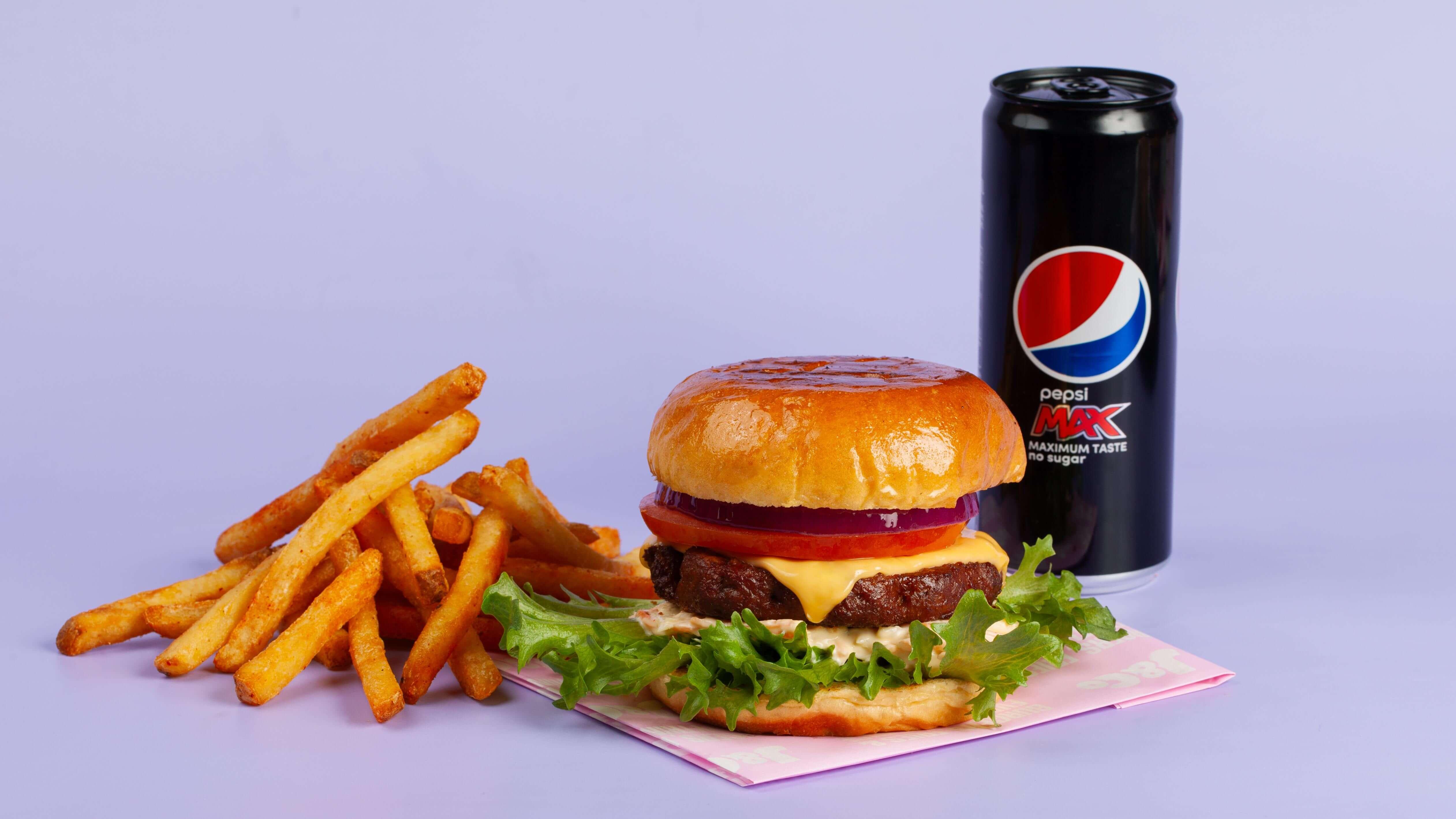 product-image-Cheesy Veggie Burger - Meny