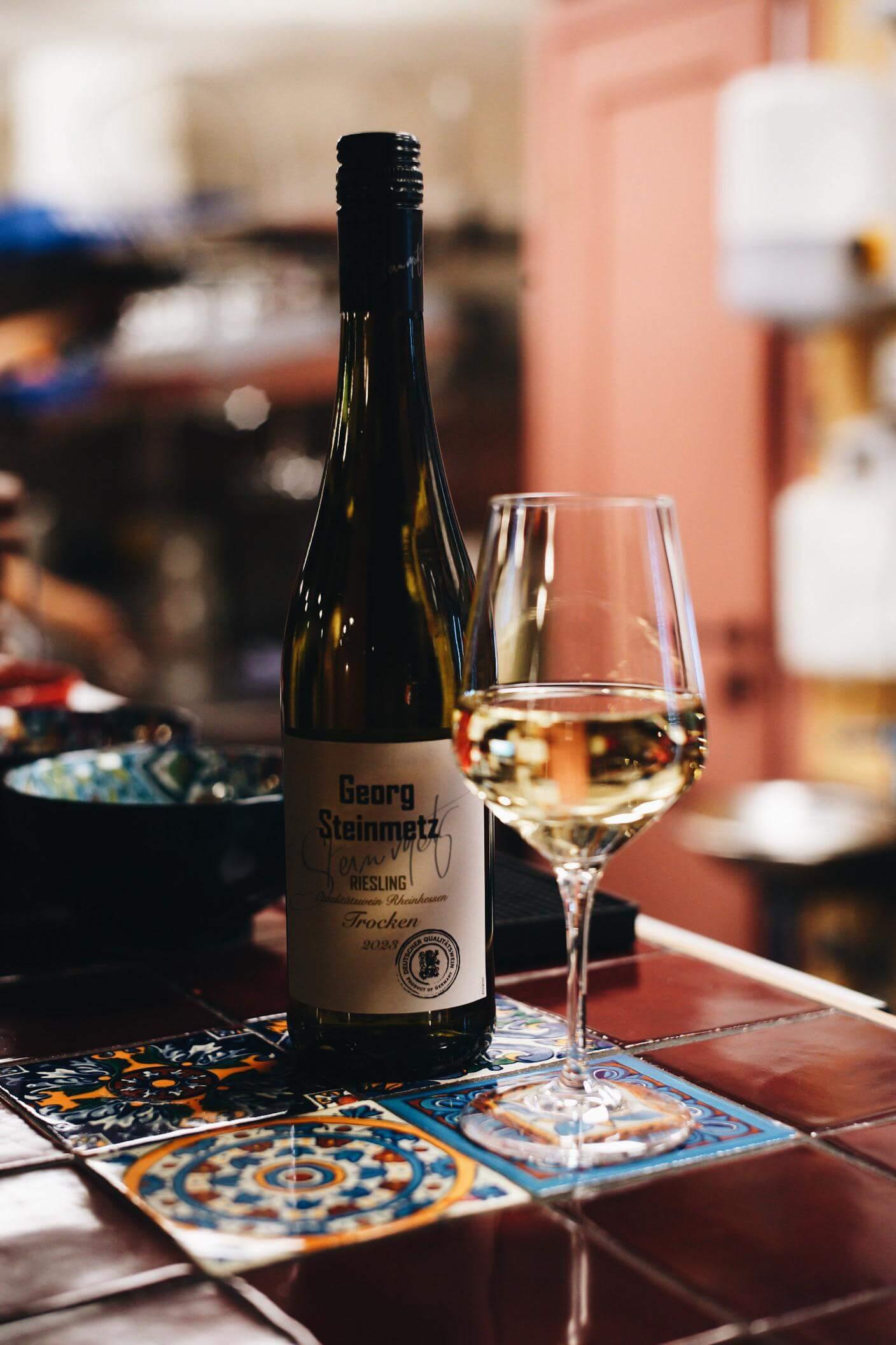 product-image-White Wine Georg Steinmetz Riesling Trocken -  Glass