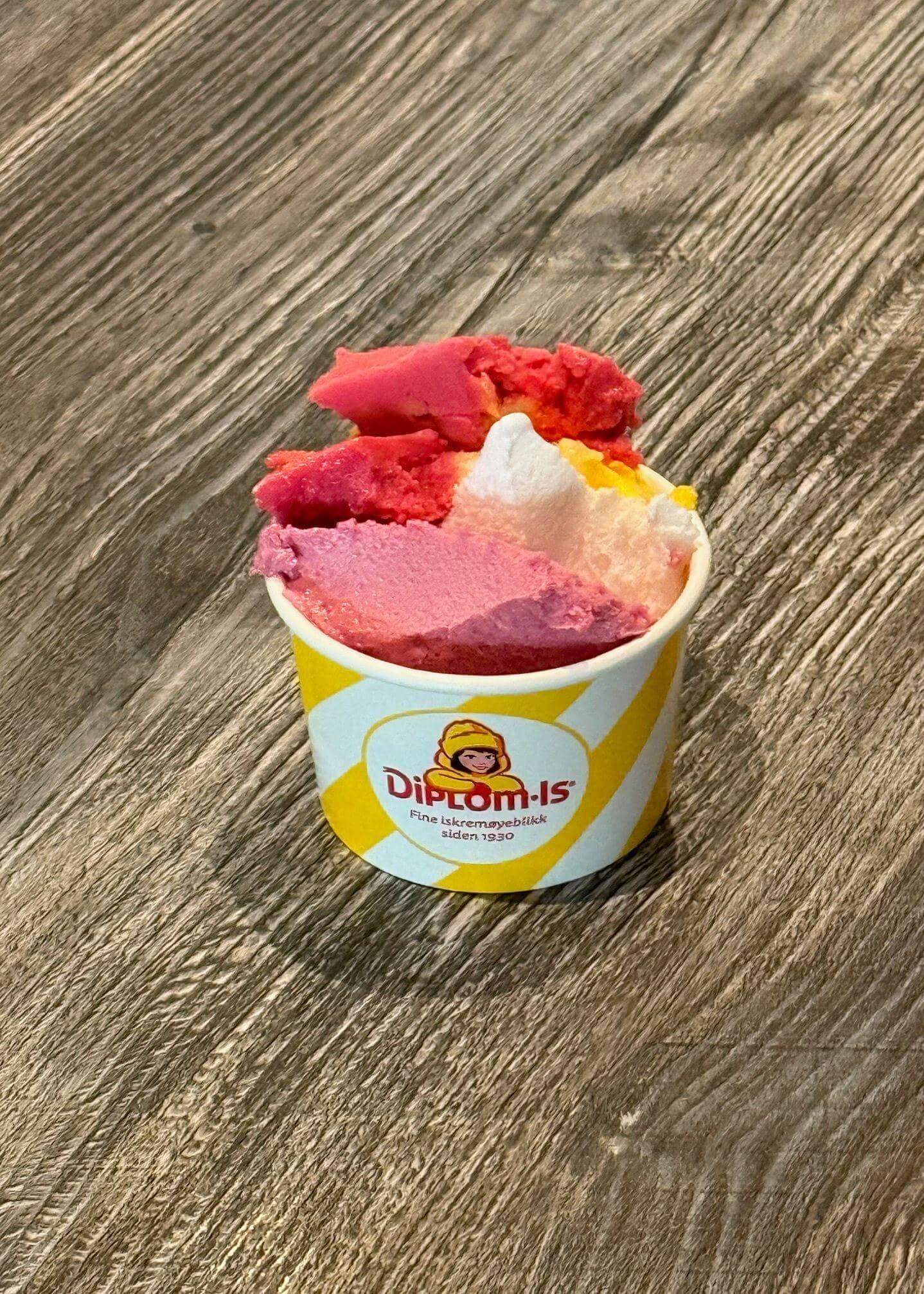 product-image-Kule-Is lite beger