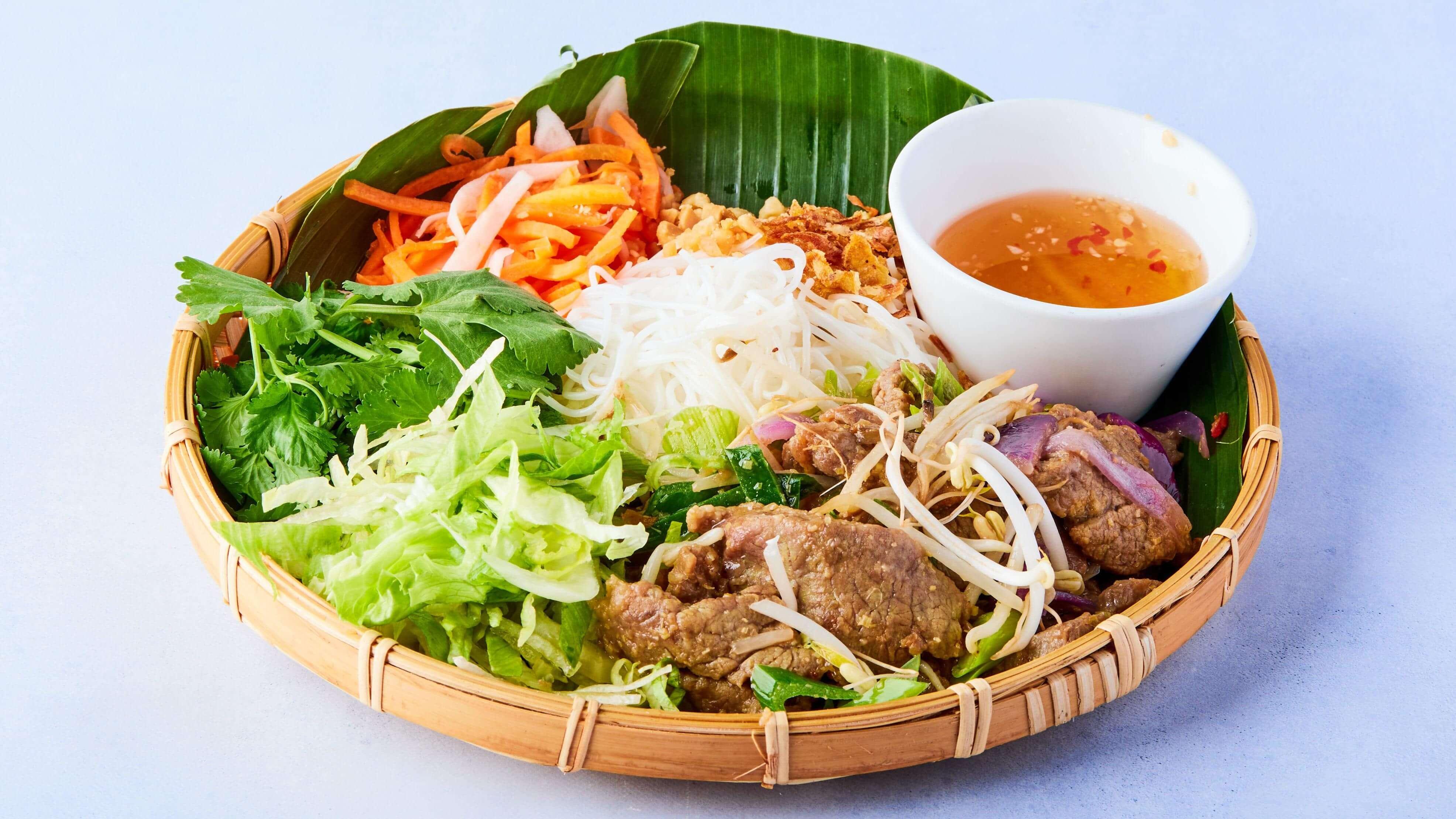 product-image-Bun Bo Xao Ot