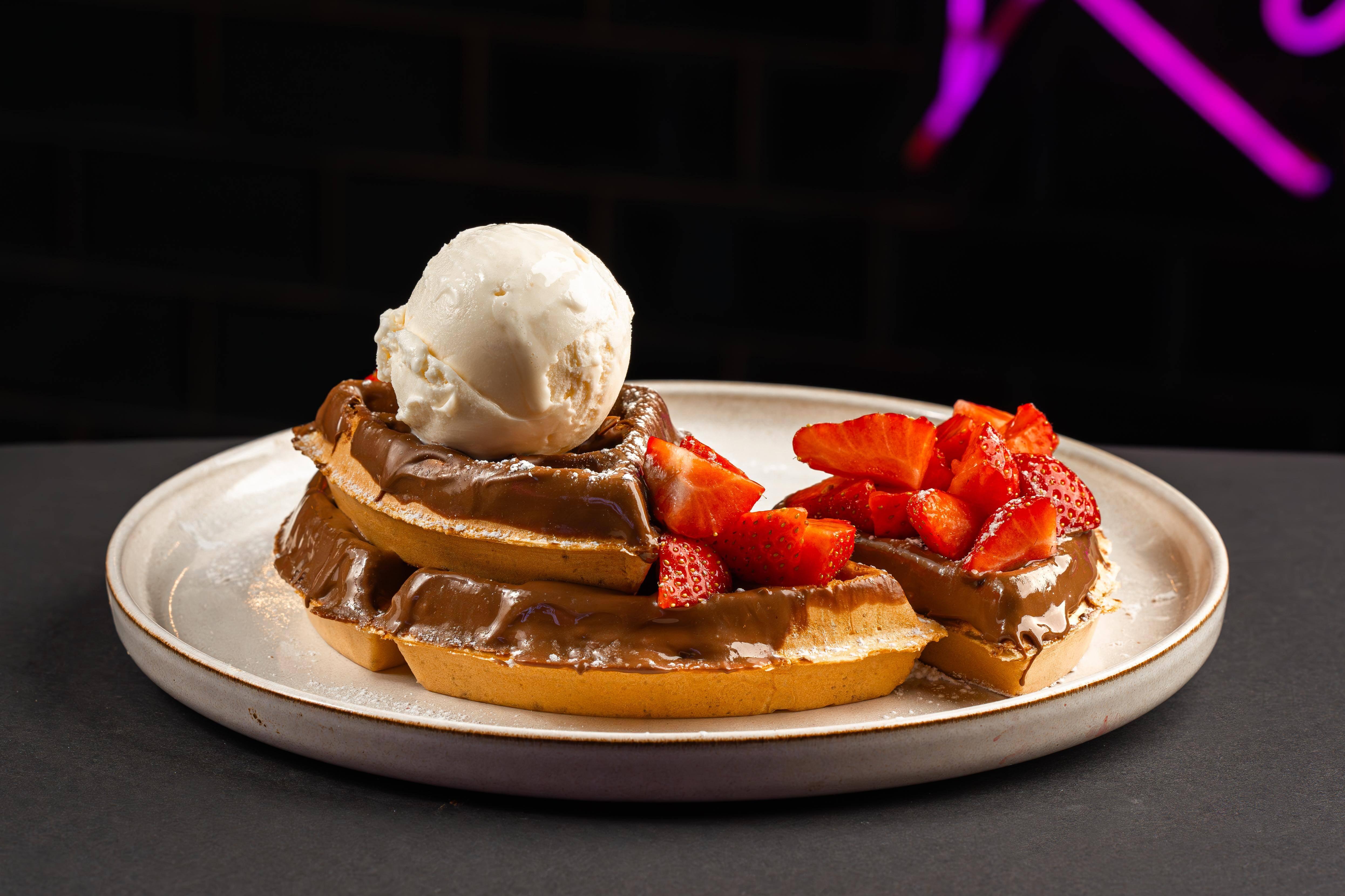 product-image-Strawberry & Choc Indulgence