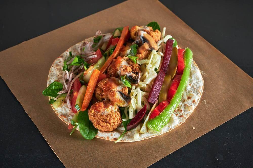 product-image-03) Falafel Deluxe m/avokado & squash