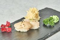 product-image-Kamskjell nigiri (2 stk)