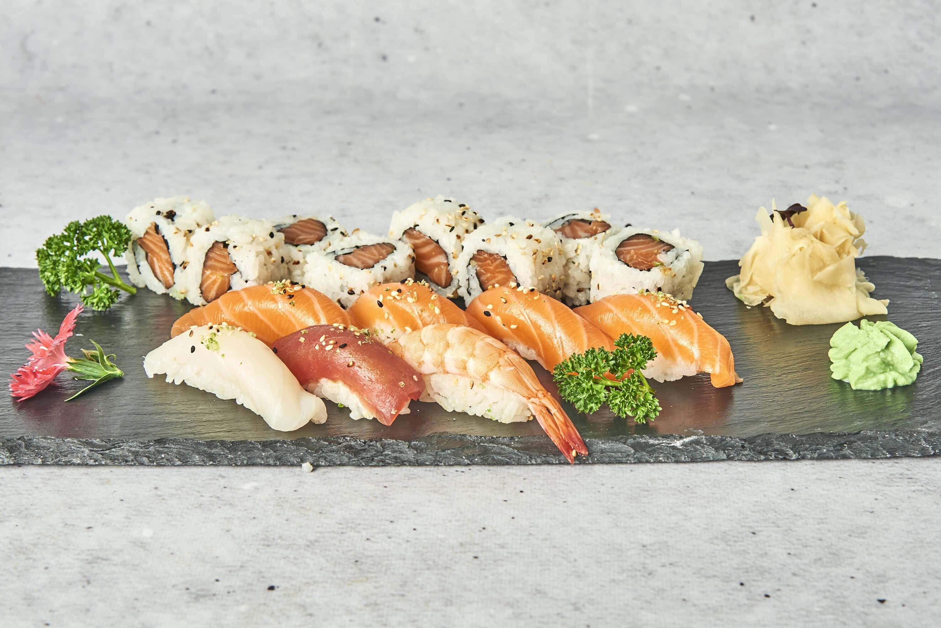 product-image-3. Stor med laks (15 biter)