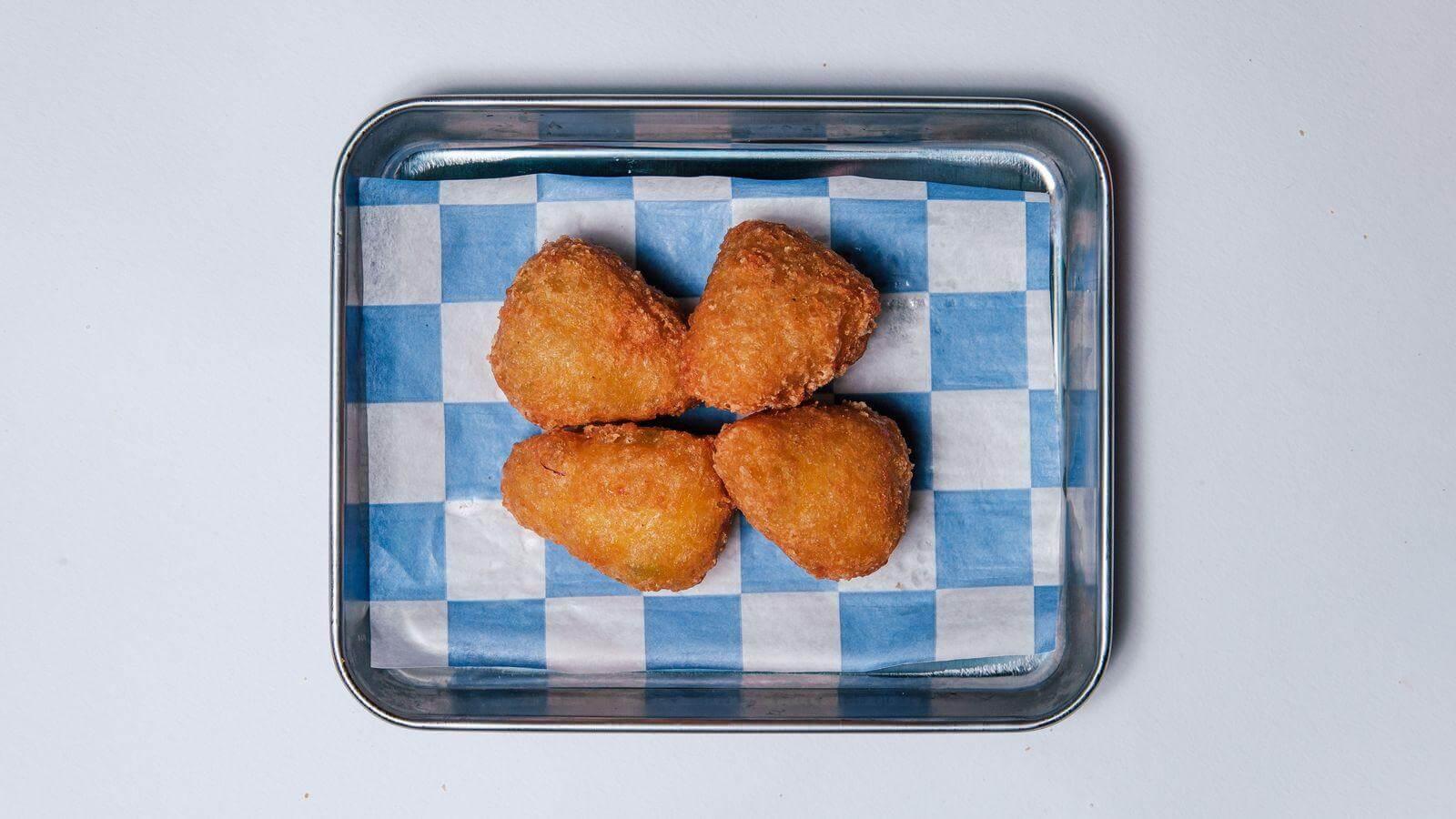 product-image-Chili Cheeze Poppers 4 pcs