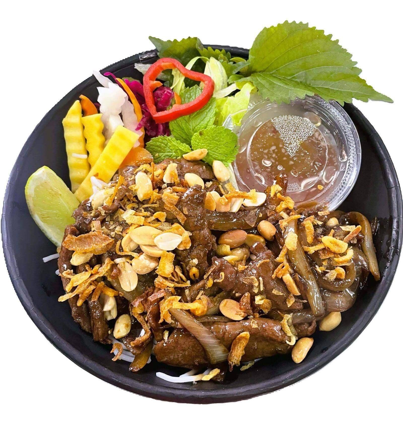 product-image-Beef Noodle Salat - Bún Bò Xào Xả
